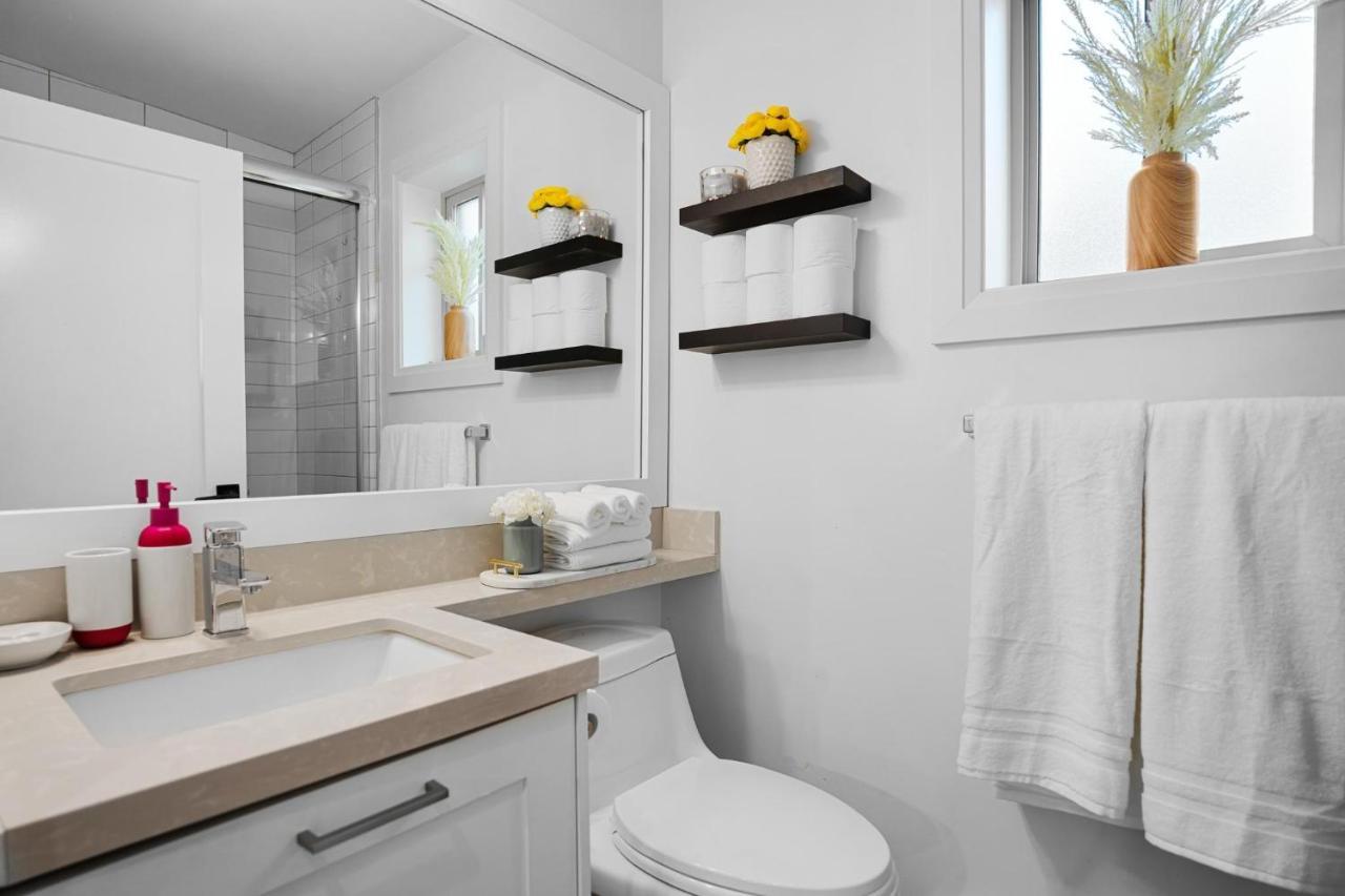 Parker Guest House แวนคูเวอร์ ภายนอก รูปภาพ