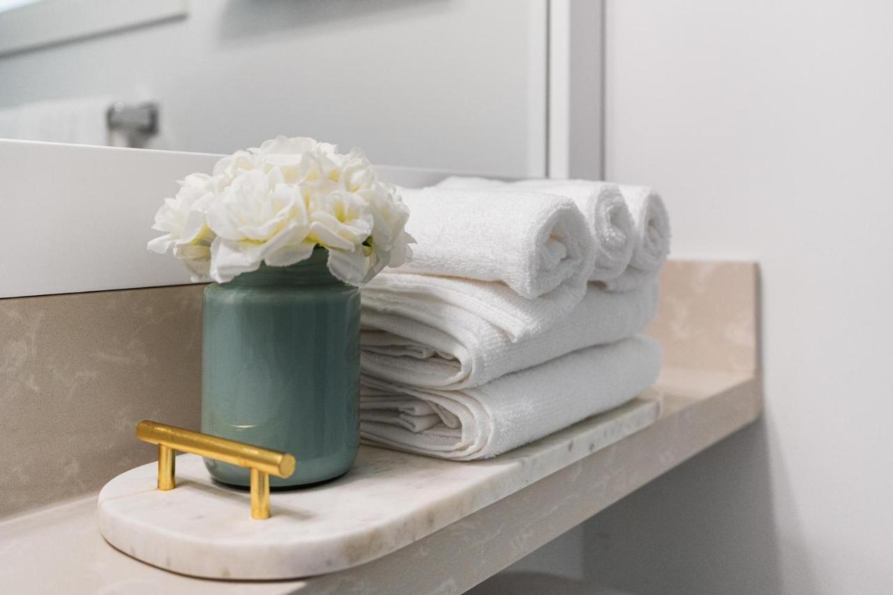 Parker Guest House แวนคูเวอร์ ภายนอก รูปภาพ